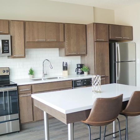 Sleepover Premier Downtown Des Moines Apartments Экстерьер фото