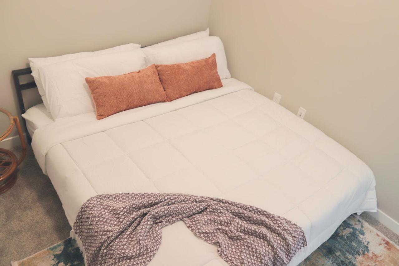 Sleepover Premier Downtown Des Moines Apartments Экстерьер фото