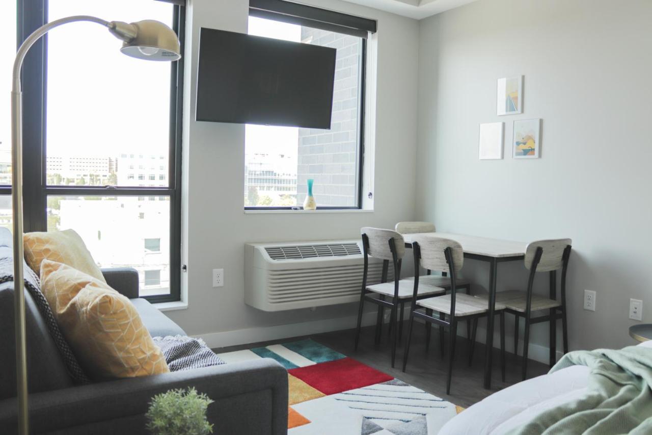 Sleepover Premier Downtown Des Moines Apartments Экстерьер фото