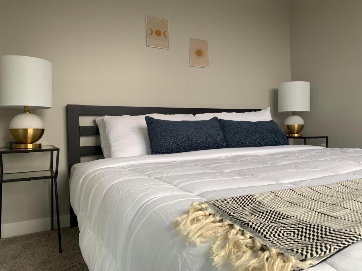 Sleepover Premier Downtown Des Moines Apartments Экстерьер фото