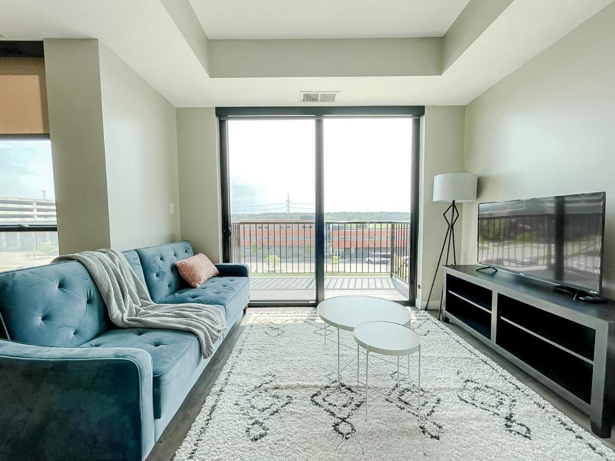 Sleepover Premier Downtown Des Moines Apartments Экстерьер фото