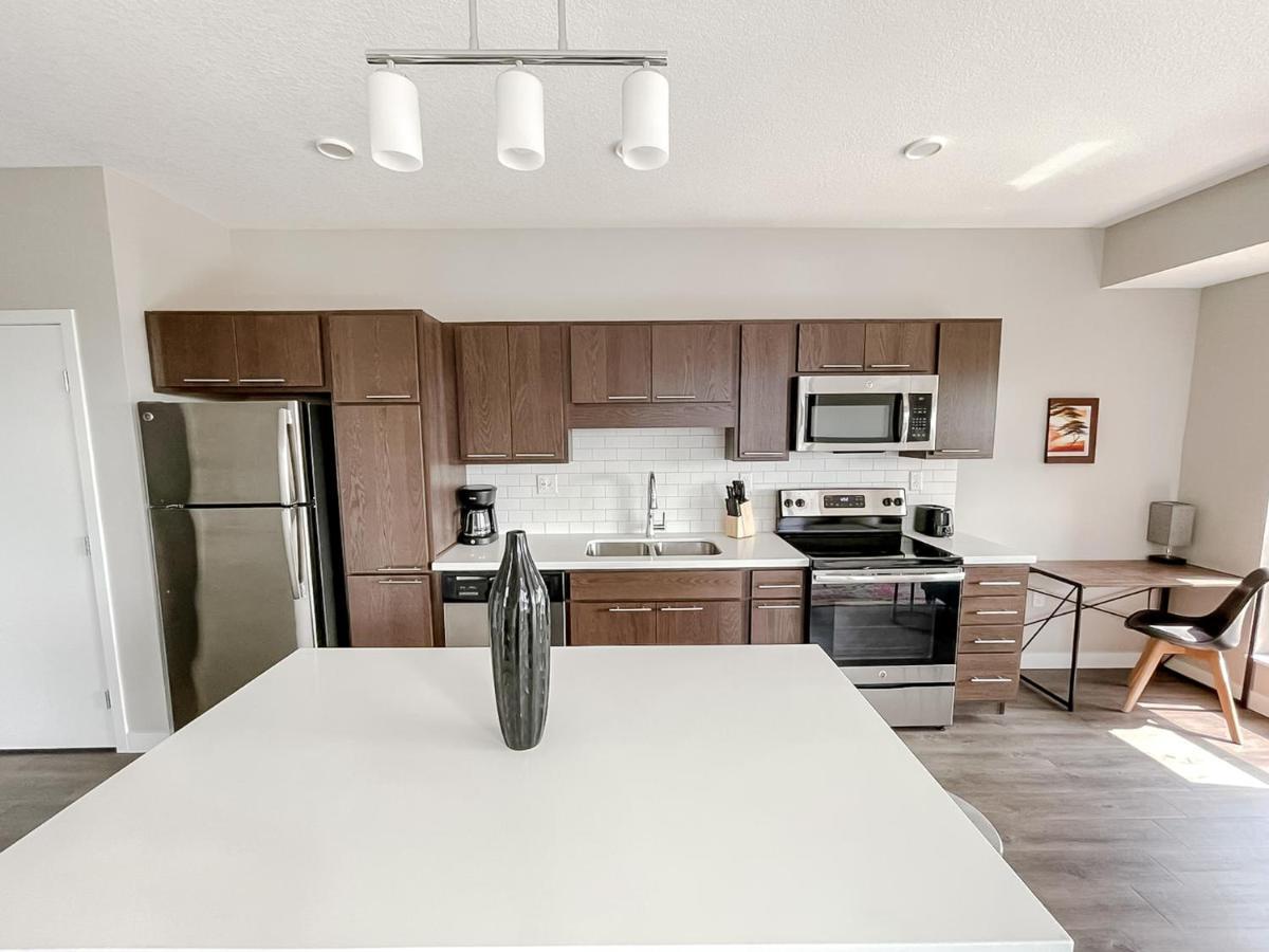 Sleepover Premier Downtown Des Moines Apartments Экстерьер фото