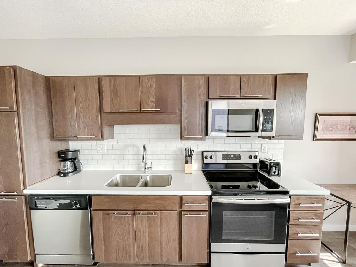 Sleepover Premier Downtown Des Moines Apartments Экстерьер фото