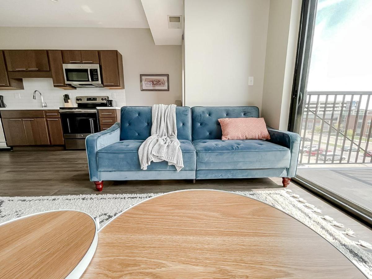 Sleepover Premier Downtown Des Moines Apartments Экстерьер фото